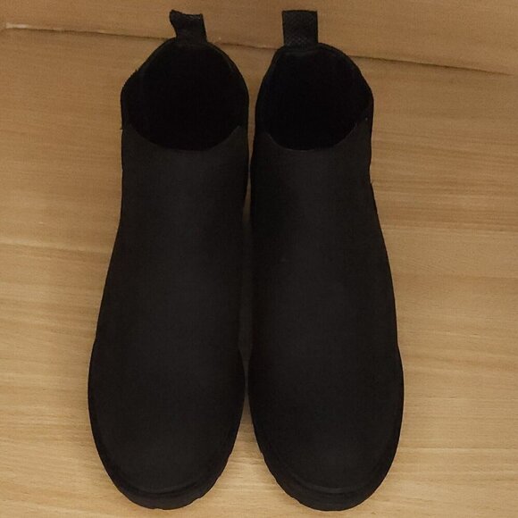 Muk Luks New Black Wedge Heel Lug Sole Ankle Boots 9 - Picture 2 of 7